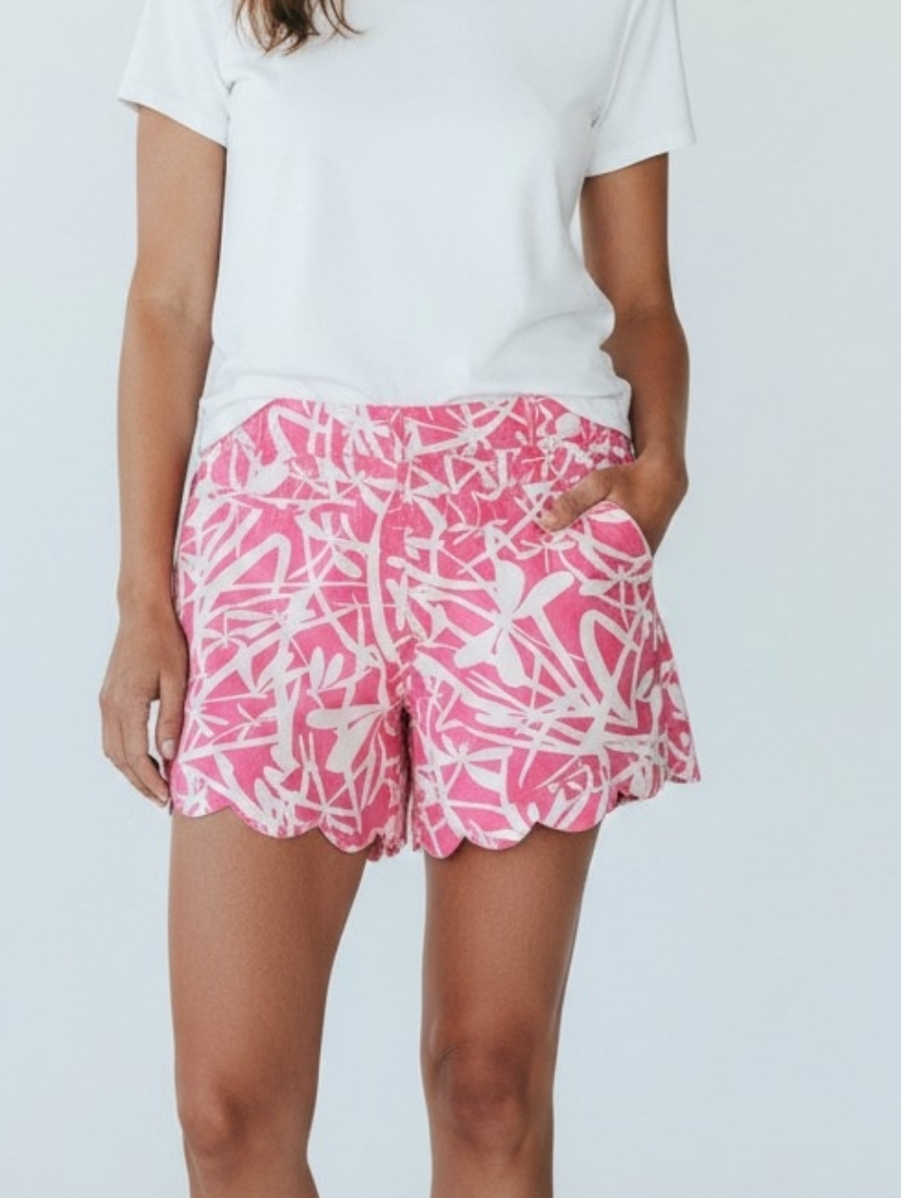 Lilly Pulitzer Pink and White High Waist Scallop Shorts
